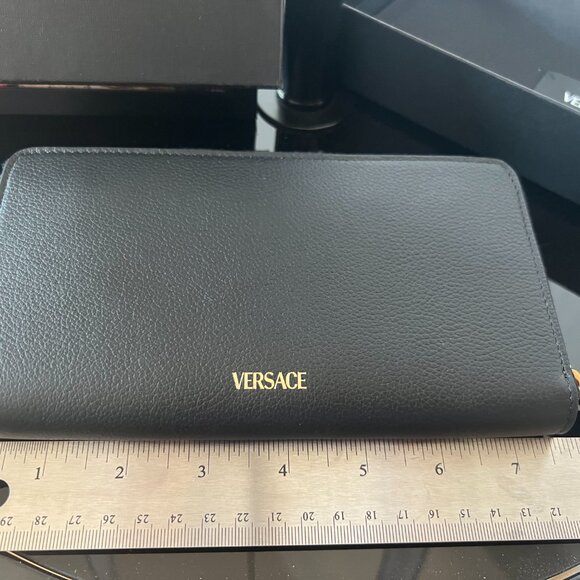SOLD VERSACE La Medusa Continental Wallet Black New w/ Authenticity Card/Bag/Box - Picture 3 of 16